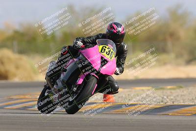 media/Nov-05-2022-SoCal Trackdays (Sat) [[f8d9b725ab]]/Turn 2 (1120am)/